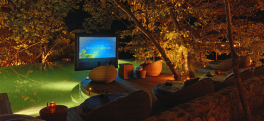 outdoor home cinema-1
