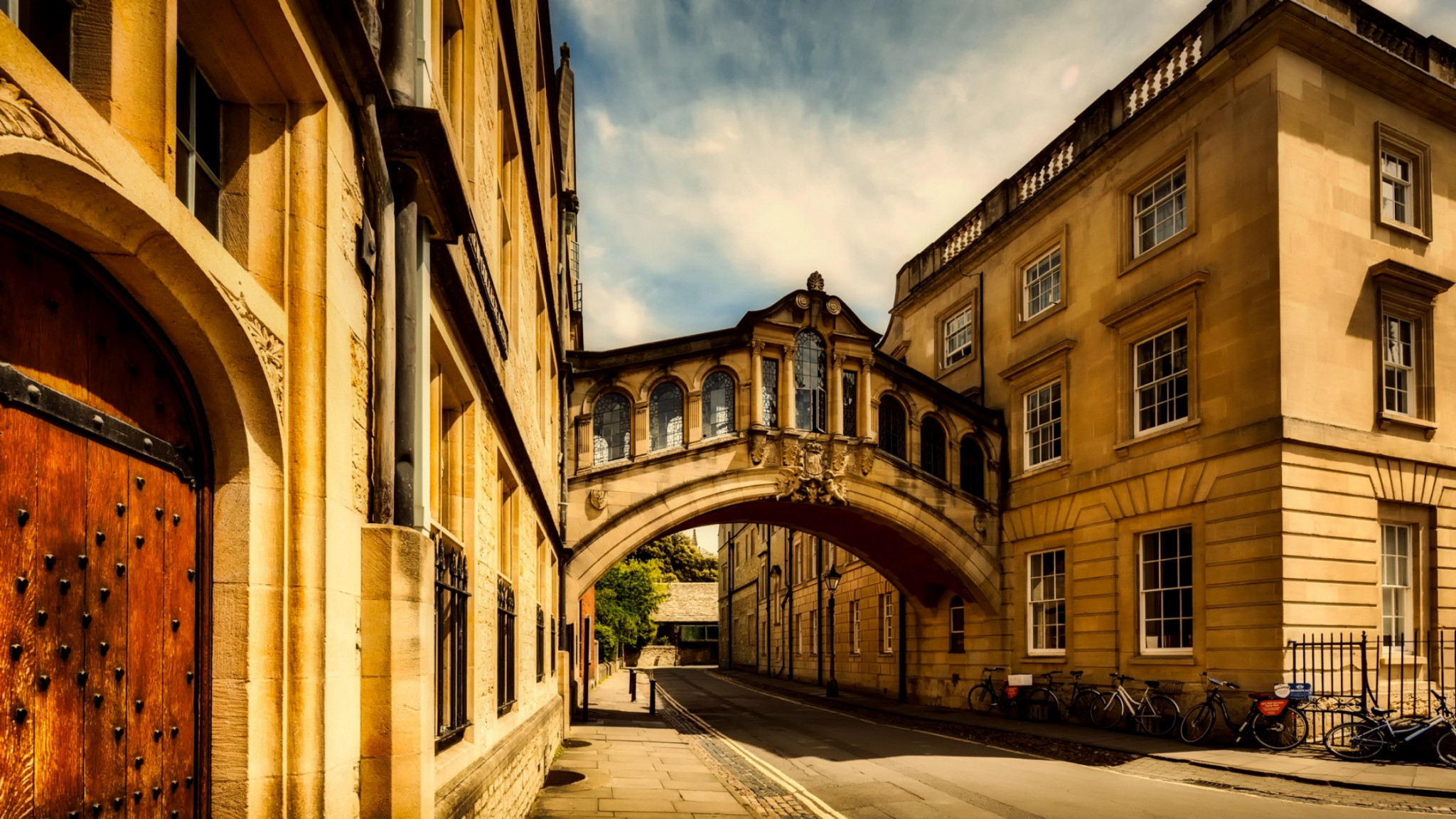 Benefits of smart technology for historic buildings Benefits of smart technology for historic buildings