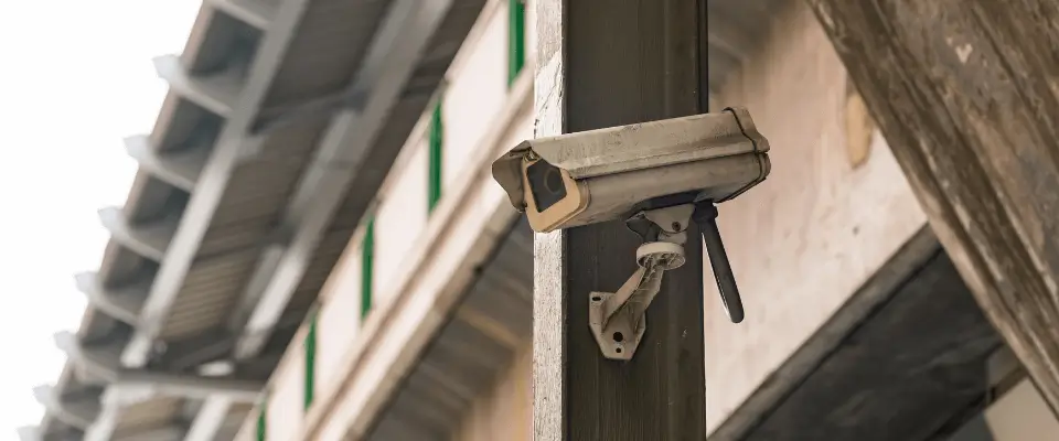 5 使用旧设备的危险CCTV 摄像机